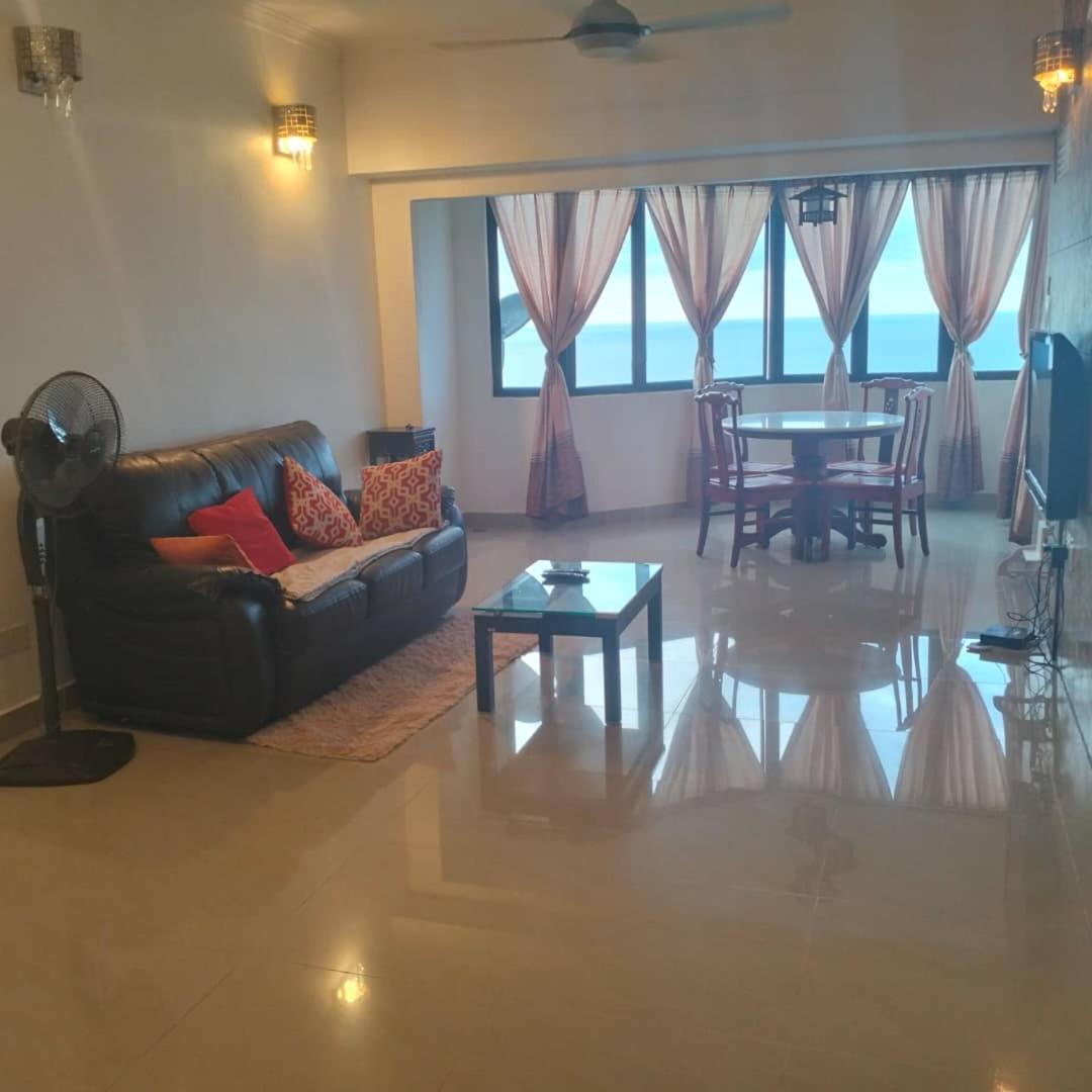 Sri Sayang Pearl View Appartement Batu Feringgi Buitenkant foto
